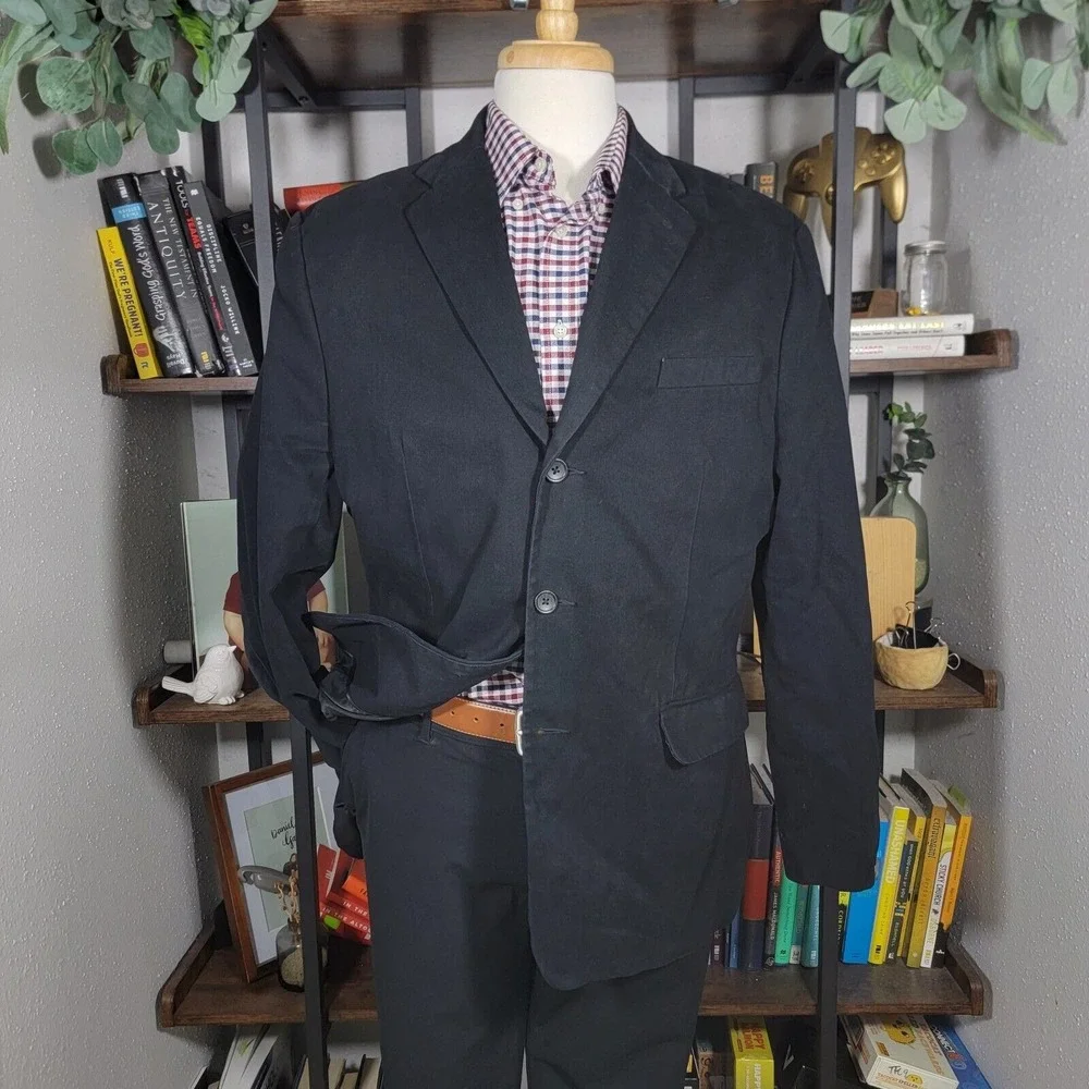 Banana Republic Mens Sport Coat Blazer Three Button Solid Black Cotton Twill 46R